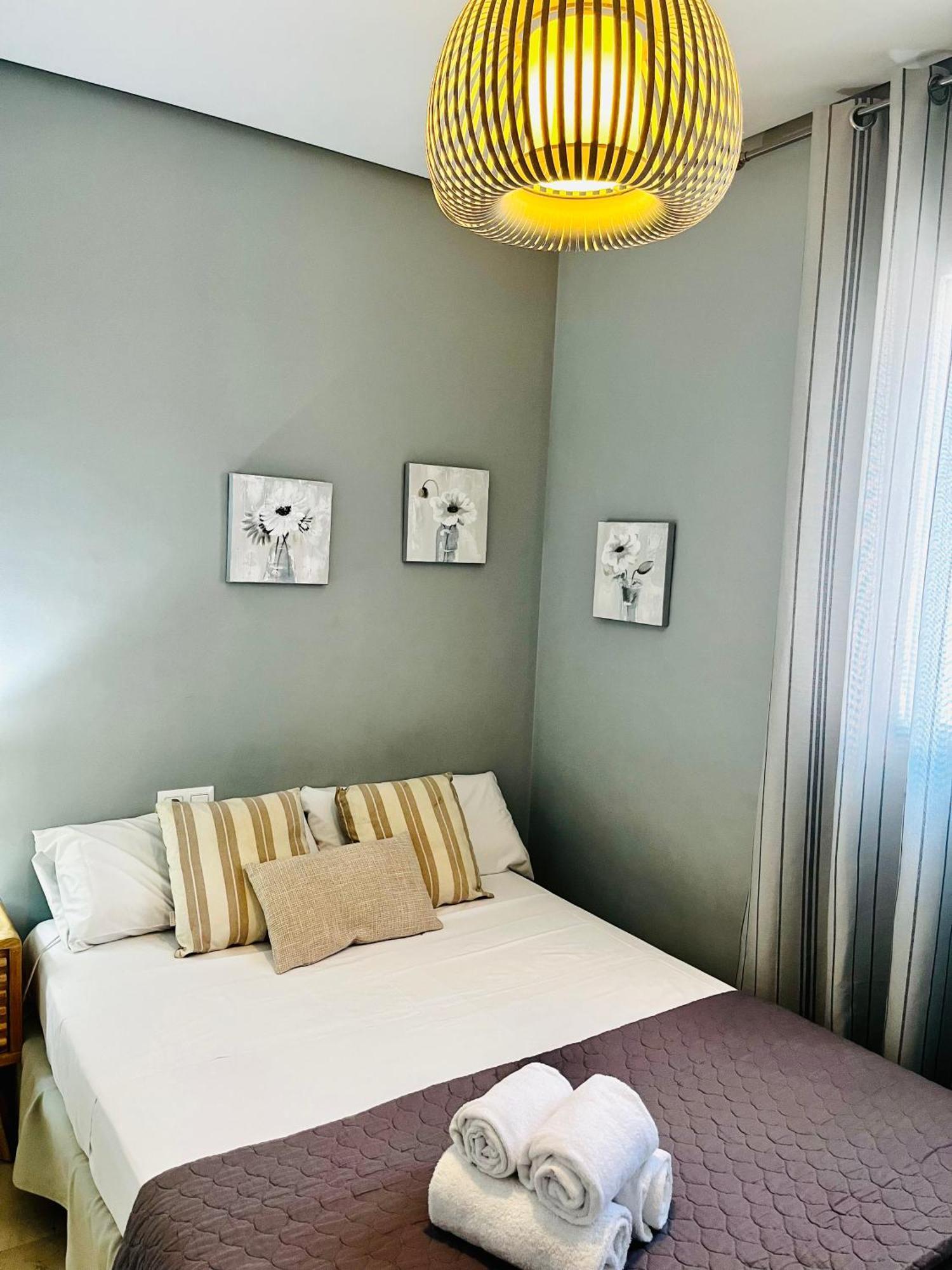 Appartement Travel Habitat Atico Calle Comedias à Valence Extérieur photo